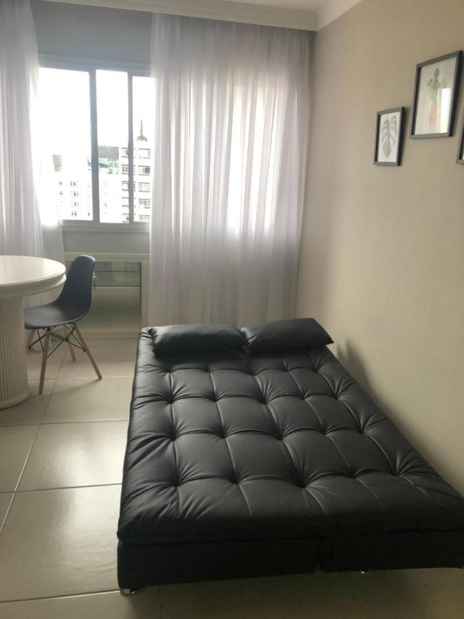 Apartamento Centro/Batel Apartment กูรีตีบา ภายนอก รูปภาพ